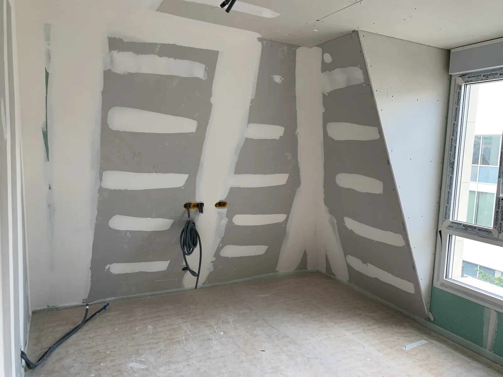Chantier ABR : Plaques posées sous rampants