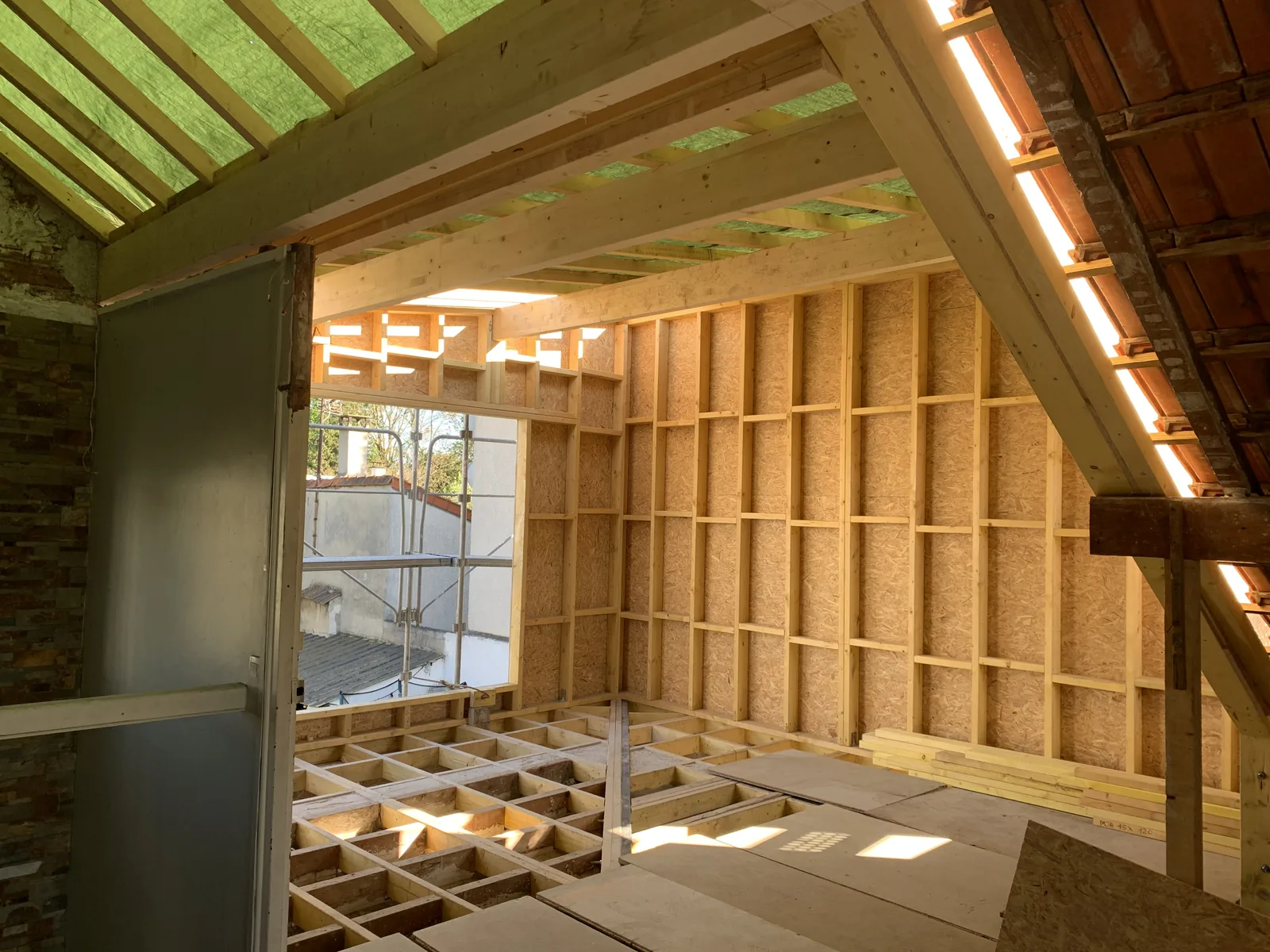 Chantier ABR : Murs ossature et ouverture vitrée